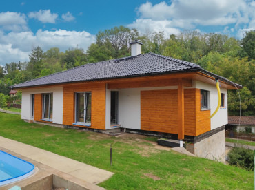 [4a-rd-instinkt-choustikovo-hradiste.jpeg]