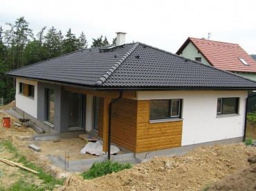 [drevostavba-bungalov-instinkt2-dokoncena-fasada.jpeg]