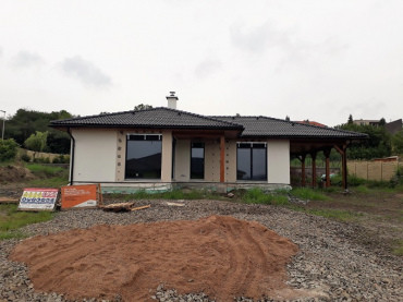 [1a-madera-konarovice.jpeg]