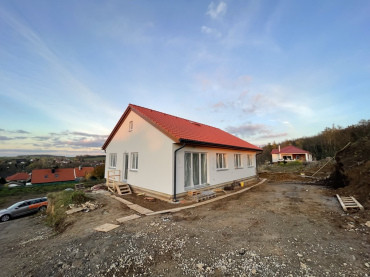 [1b-bungalov-individualni-projekt-dokonceni-stavby.jpeg]