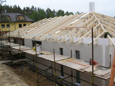 [2d-drevostavba-bungalov-instinkt-open.jpeg]