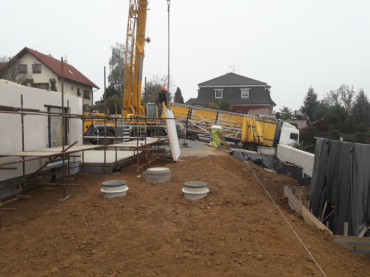 [1-drevostavba-bungalov-individualni-projekt-zahajeni-stavby.jpeg]