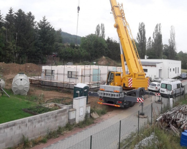 [drevostavba-bungalov-instinkt-zahajeni-stavby.jpeg]