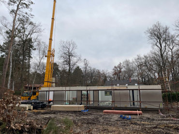 [1a-bungalov-individualni-projekt-zahajeni-stavby.jpeg]
