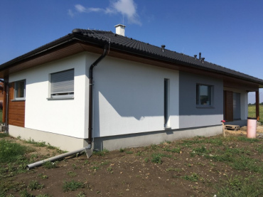 [3-drevostavba-bungalov-instinkt-predani.jpeg]