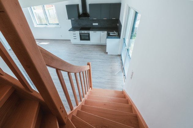 [5-vzorovy-dum-u-plzne-interier.jpeg]