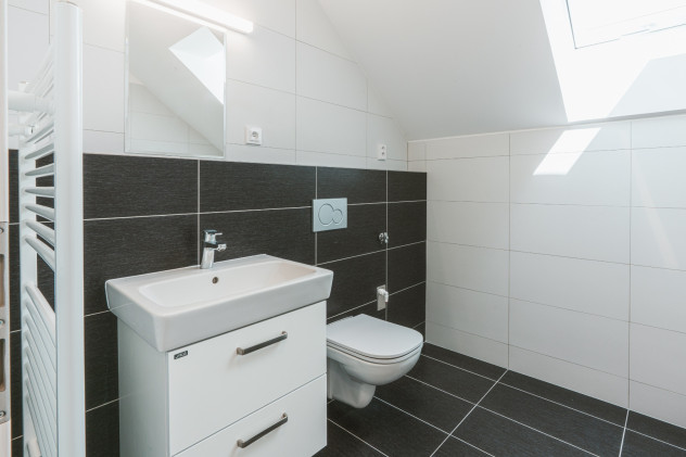 [7-vzorovy-dum-u-plzne-interier.jpeg]